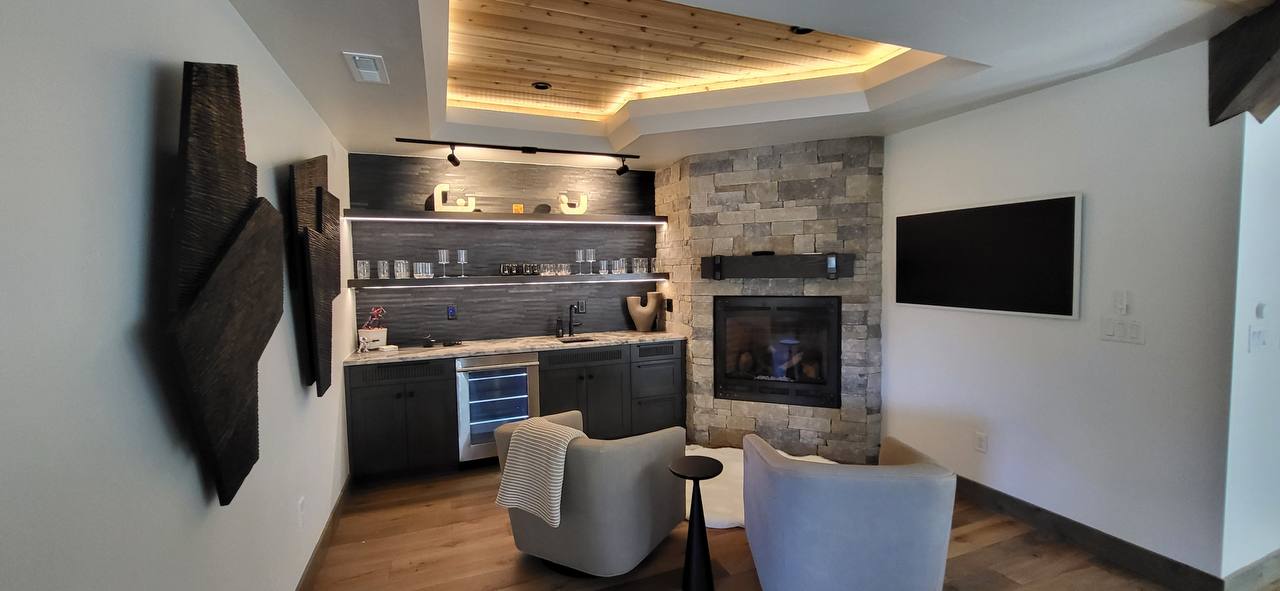 Fireplace bar lounge